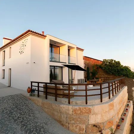 Eira Macas -